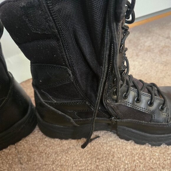 HQ Issue Waterproof Boots - Picture 4 of 11